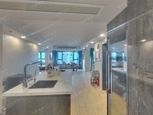 客厅带阳台,南北通透,精装好房,带车位