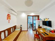 精装修朝南的一房+近轨交镇坪路+户型方正+税费少.房主诚意卖