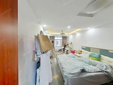 淞虹路站对面 新泾七村·精装1室·1厅诚意出售