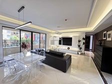 五一路西派澜岸8000单价精装5房6米阳台