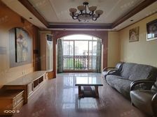 电梯中层,三开间朝南,视野开阔无遮挡,配套齐全