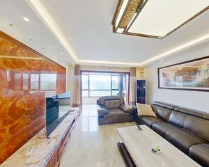 金色漫香苑3室1厅南北