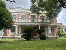 浦东惠南南六公路精装别墅 323平5室南朝向