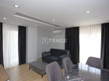 位于穆拉特帕萨(Muratpa?a)的带家具公寓,步行即可到