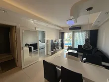 位于阿拉尼亚马赫穆特拉(Mahmutlar) 的带家具海景公