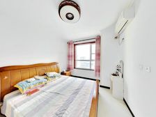 口精装四居室,首付16万,采光好,视野好,