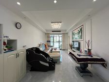 捡漏轨道5号线旁 凯洋富润园 109.09平3居 东向精装修