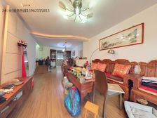 新上贵都花园小三房 诚意出售 看房方便