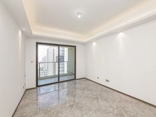 近园 3室2厅 精装修三大件,中上楼层 双阳台 诚心出售