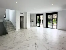 白色海岸(Costa Blanca)克萨达城(Ciudad