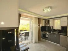 费特希耶市(Fethiye)阿卡尔卡(Akarca)海滩附近