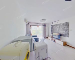 次新房 户型好 南北通透两居两卫 满五 看房 有钥匙