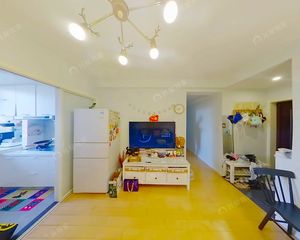 灯塔精装两居室近公园上观成