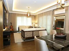 伊斯坦布尔贝尤鲁(Beyo?lu) 小区中的宽敞公寓