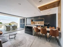 阿利坎特罗哈莱斯(Rojales)高尔夫球场旁的独特公寓