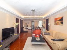 房型正气,电梯房,精装修,近商圈