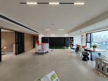 照母山香港置地壹号湖畔。湖景视野,洋房横厅660万 保真!