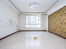 泉舜附近|尚德苑三楼通透三居室|带储藏室|随时能看