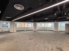 远行丨城建大厦丨实用面积大丨光线充足丨精装修