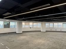 远行丨城建大厦丨户型实用丨采光充足丨精装修