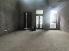 巴南区 东海定南山联排别墅 实得300来平米