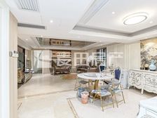 南北通透世茂宫园3室1厅精装修