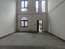 渝北区 融创凡尔赛花园二期别墅 三房 364万