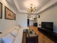 首付10多万买渝北光环商圈精装看湖景三房