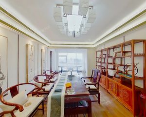 万达广场公寓 方正大三居 南向采光好 高楼层