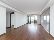 美的国宾府 4室2厅 精装修