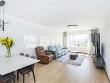 2室2厅锋尚国际公寓