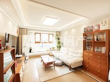 南北通透金域东郡3室2厅精装修