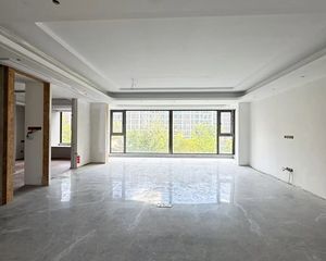 江望晴雨里4室2厅3卫南朝向720.0万元/套出售