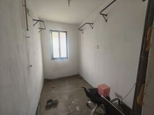 国际华城三村 4房 .0 性价比高