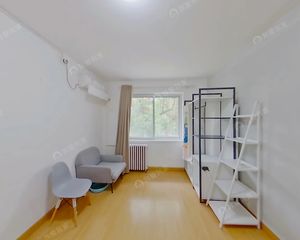 知春路,蓟门桥蓟门里低楼层,精装双南两居室,不临街
