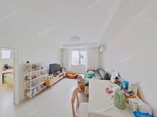 惠新西街精装两室一厅,高楼层视野好,楼下地铁诚心出售