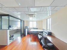 俯瞰中国馆!电梯高楼层,全明户型,紧邻耀华站,诚心卖,随时看