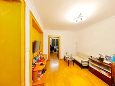 诚心出售,近D铁6/9/14,卧室隐私好景观好,小区停车方便