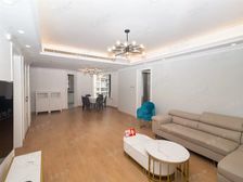 品质小区,环境优美,诚意出售,精装好房