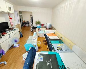 南北通透罗府家园2室1厅精装修