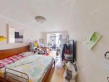 新上!南北两房,中间楼层,看房方便!