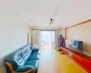 千鹤家园,南向两居室,满五,有产权车位