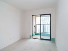 清云澜湾A区 3室2厅 毛坯出售价格可谈