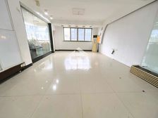 香榭里花园 5房2厅215万