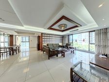 保俶塔申花,西城年华全明东边套,位置好,满5年,有2车位