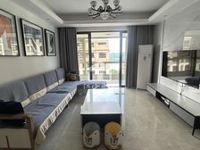 彰泰滨江学府 4房2厅154万