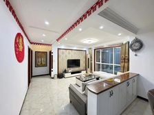 三中 精装 送小房 送家具家电 全天采光 三室两卫 在水一方