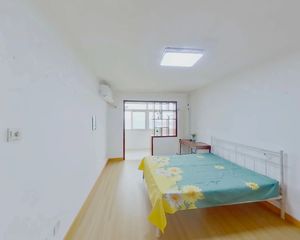 牡丹园·龙翔路小区·高层全南两居室,采光好