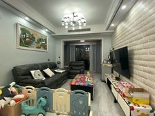 轻轨旁正规大3房2卫 业主诚心出售 随时看房