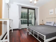 十八号线康桥站!建平秀沈!位置安静!诚意出售!